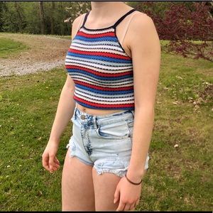 Knitted cropped tank top